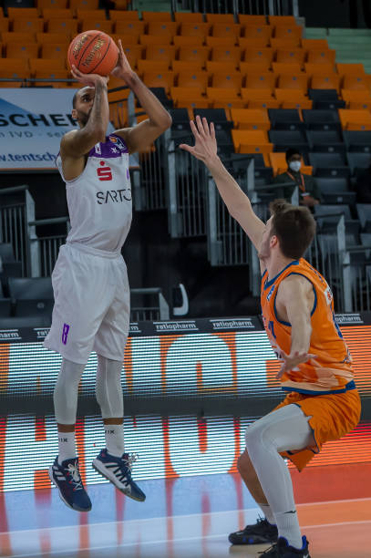 球超过2次 球超过2次