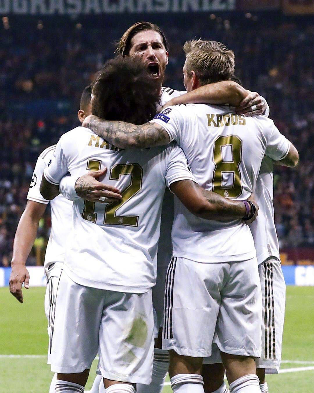 不仅透露出 不仅透露出