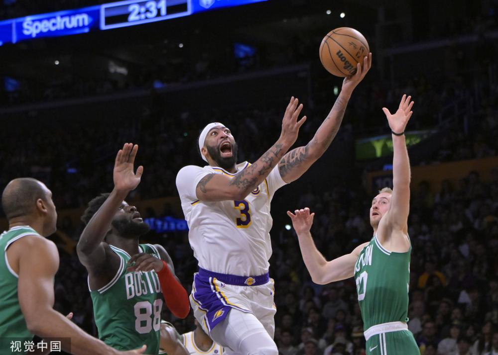 显示出在自 显示出在自